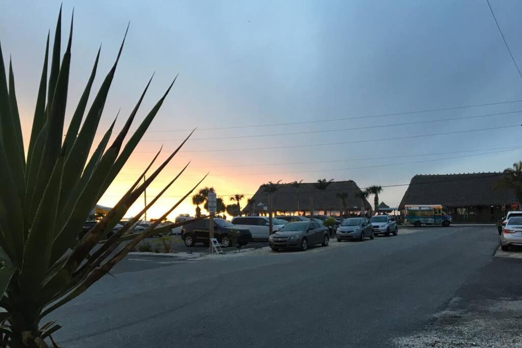 The Cannon Apartment Bradenton Beach Bagian luar foto
