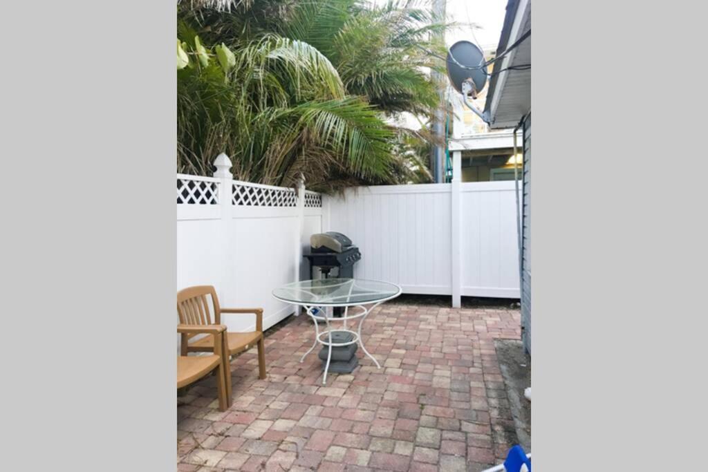 The Cannon Apartment Bradenton Beach Bagian luar foto