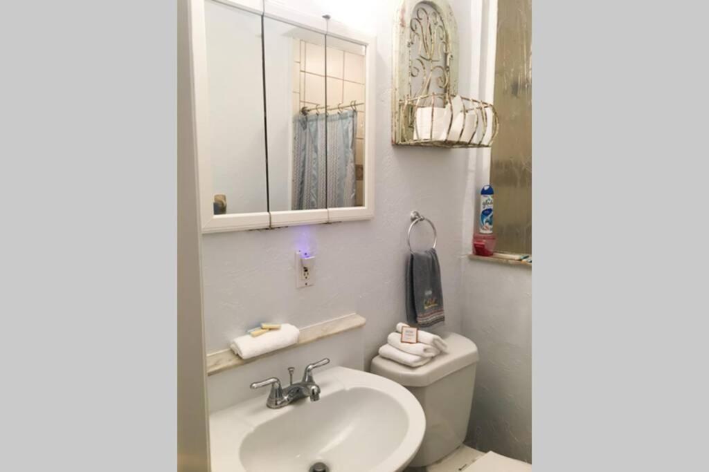 The Cannon Apartment Bradenton Beach Bagian luar foto